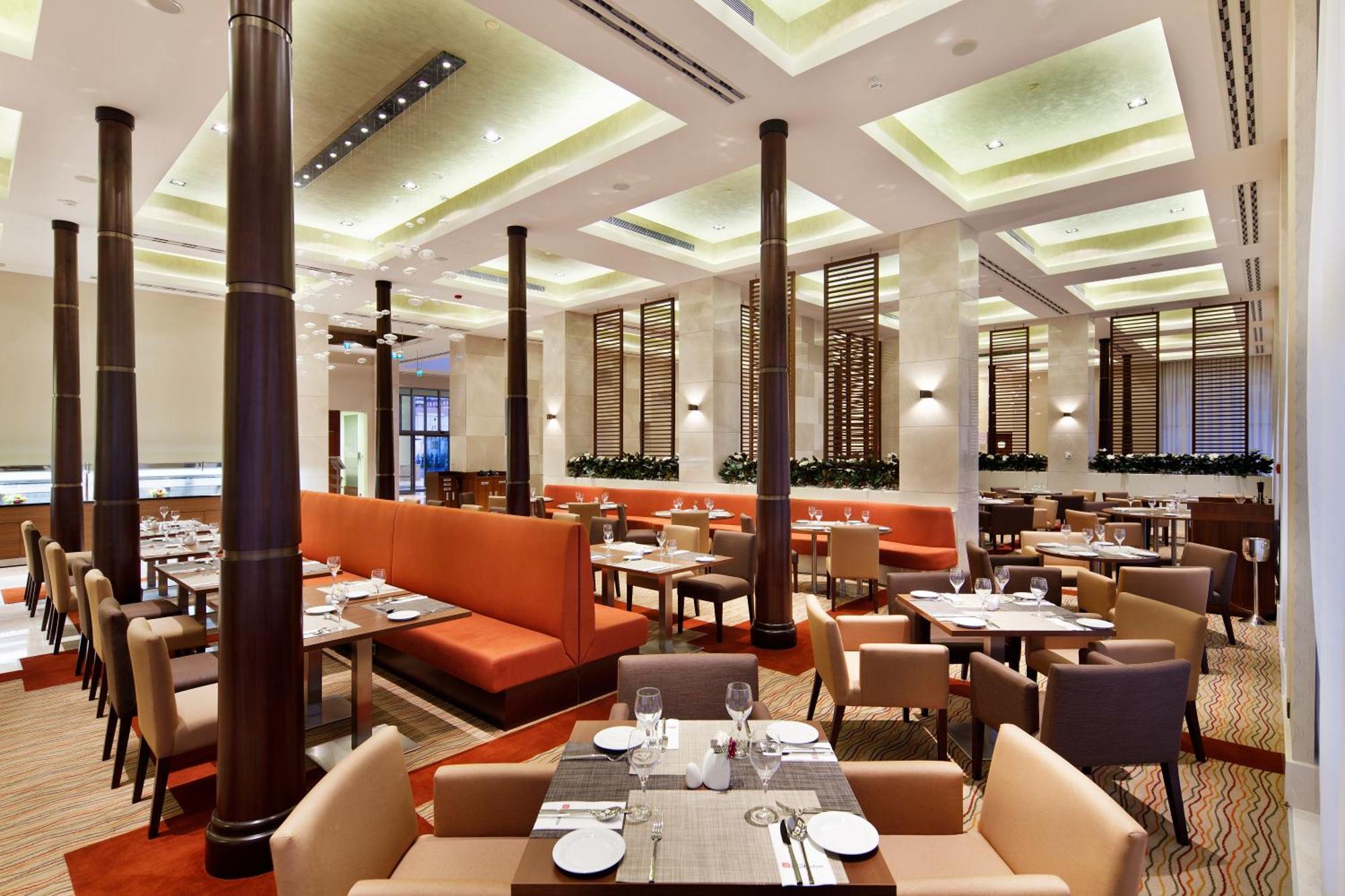 Hilton Garden Inn Мардин Ресторан фото